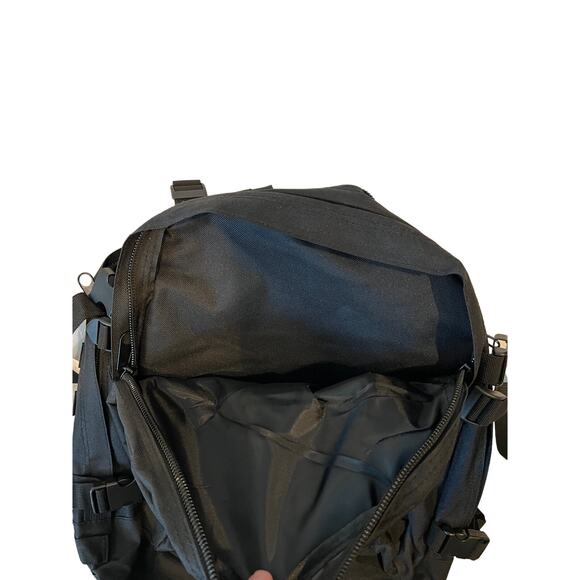 Generic No Brand Black Tactical Backpack - Picture 2 of 4